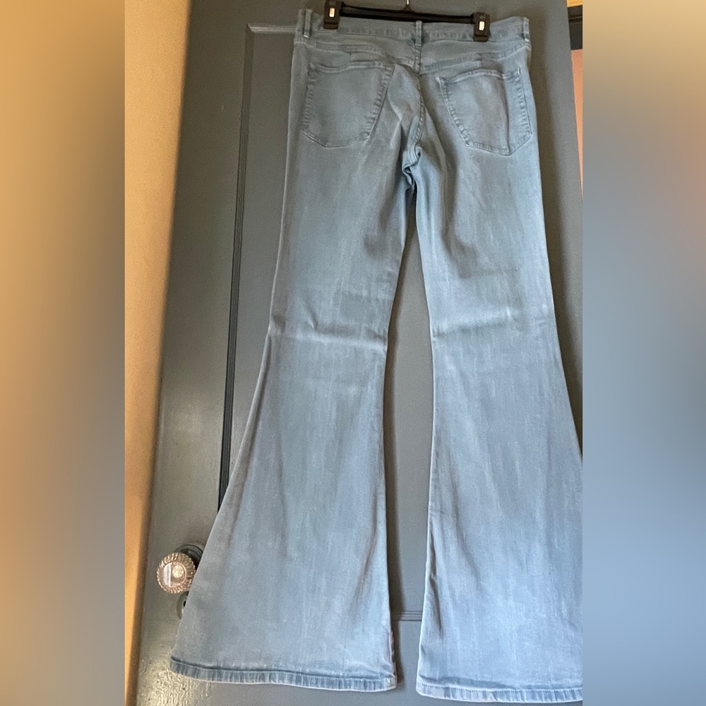 Rare Elie Tahari stretch blue jeans. Size: 12 - Picture 10 of 11